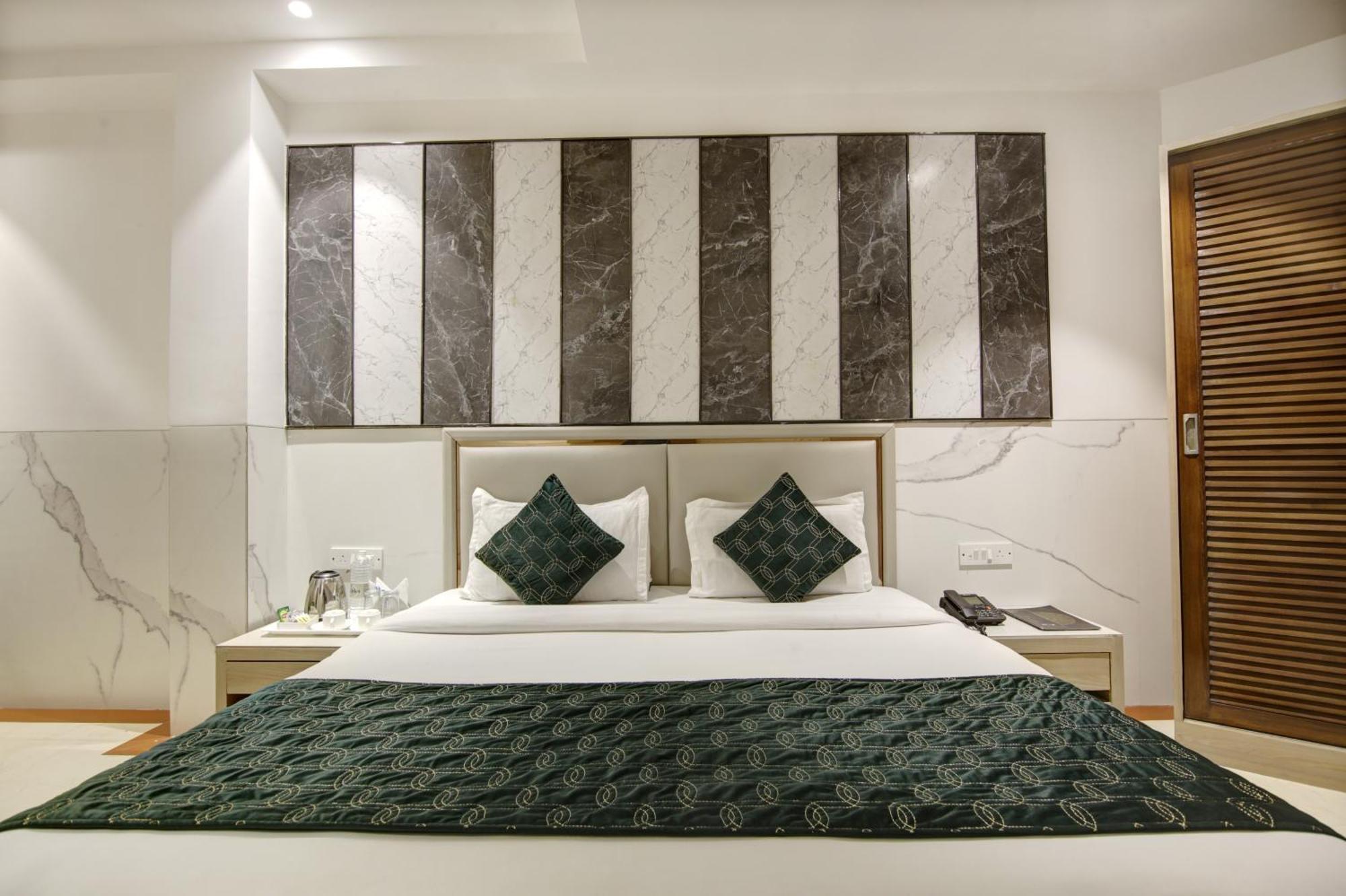 Hotel Transit International- Aerocity Delhi Airport نيودلهي المظهر الخارجي الصورة