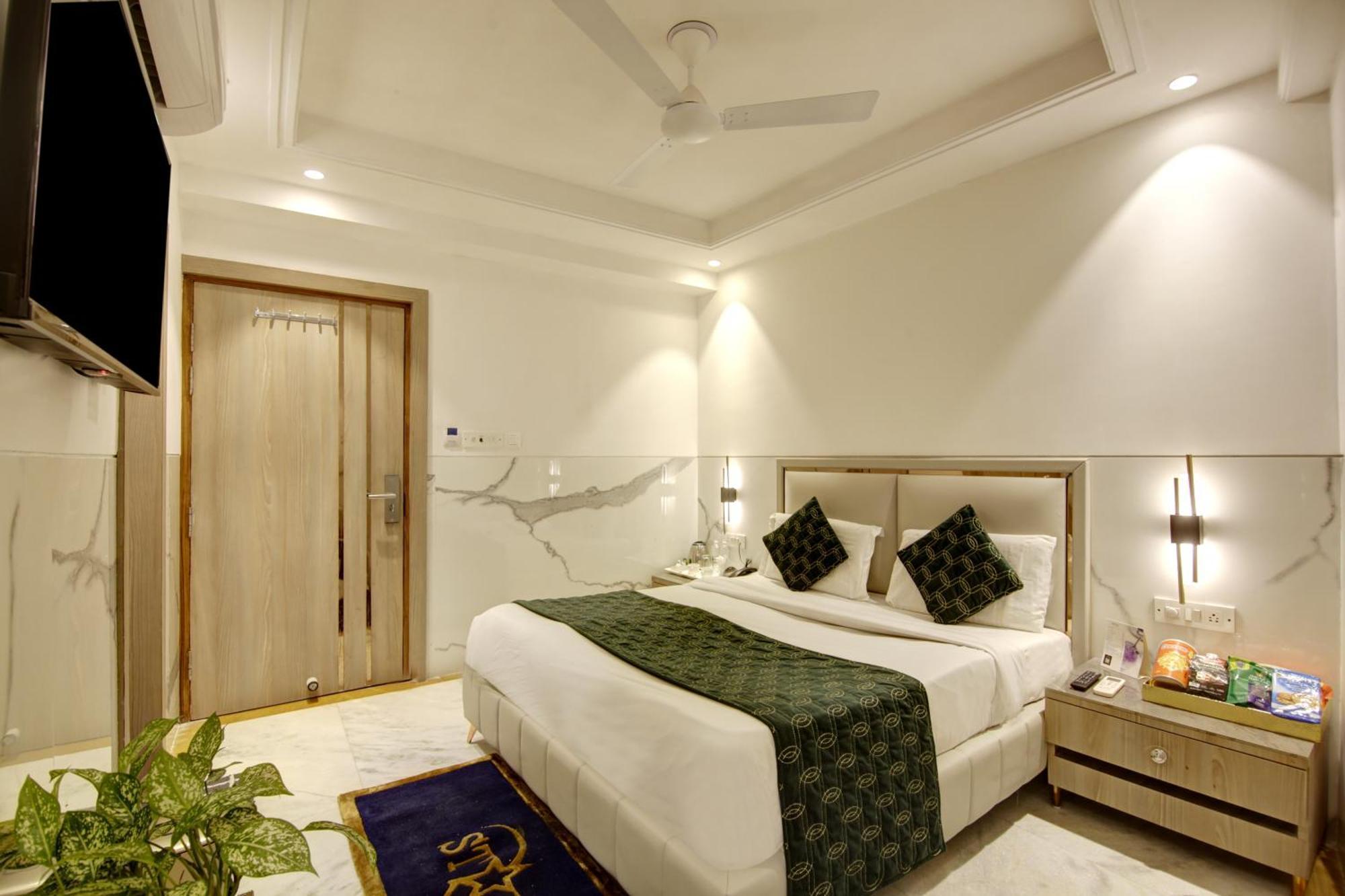 Hotel Transit International- Aerocity Delhi Airport نيودلهي المظهر الخارجي الصورة