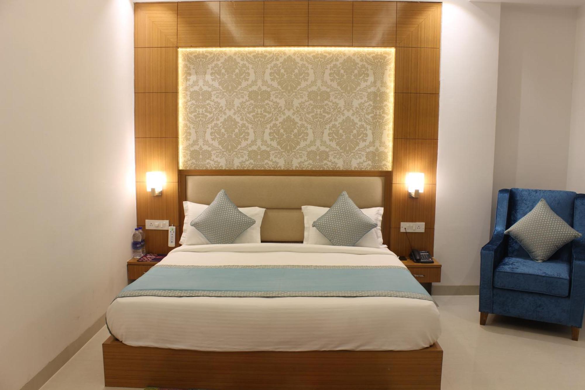 Hotel Transit International- Aerocity Delhi Airport نيودلهي المظهر الخارجي الصورة