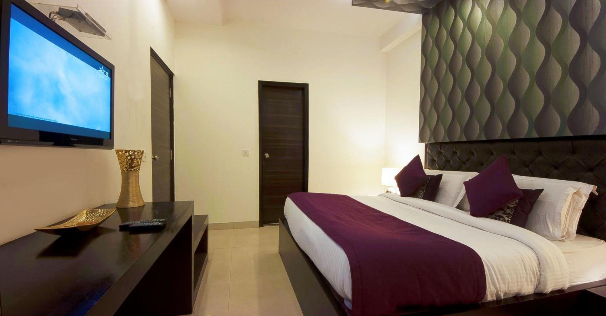 Hotel Transit International- Aerocity Delhi Airport نيودلهي المظهر الخارجي الصورة