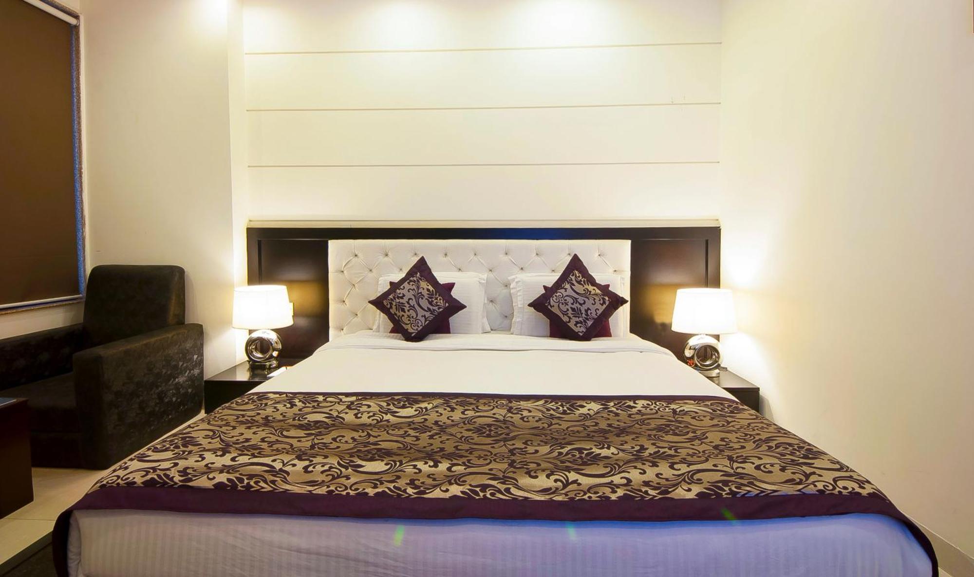 Hotel Transit International- Aerocity Delhi Airport نيودلهي المظهر الخارجي الصورة